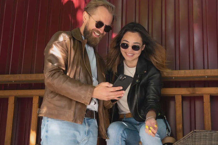 Barrow Dating Beyond the Working Day | EliteSingles